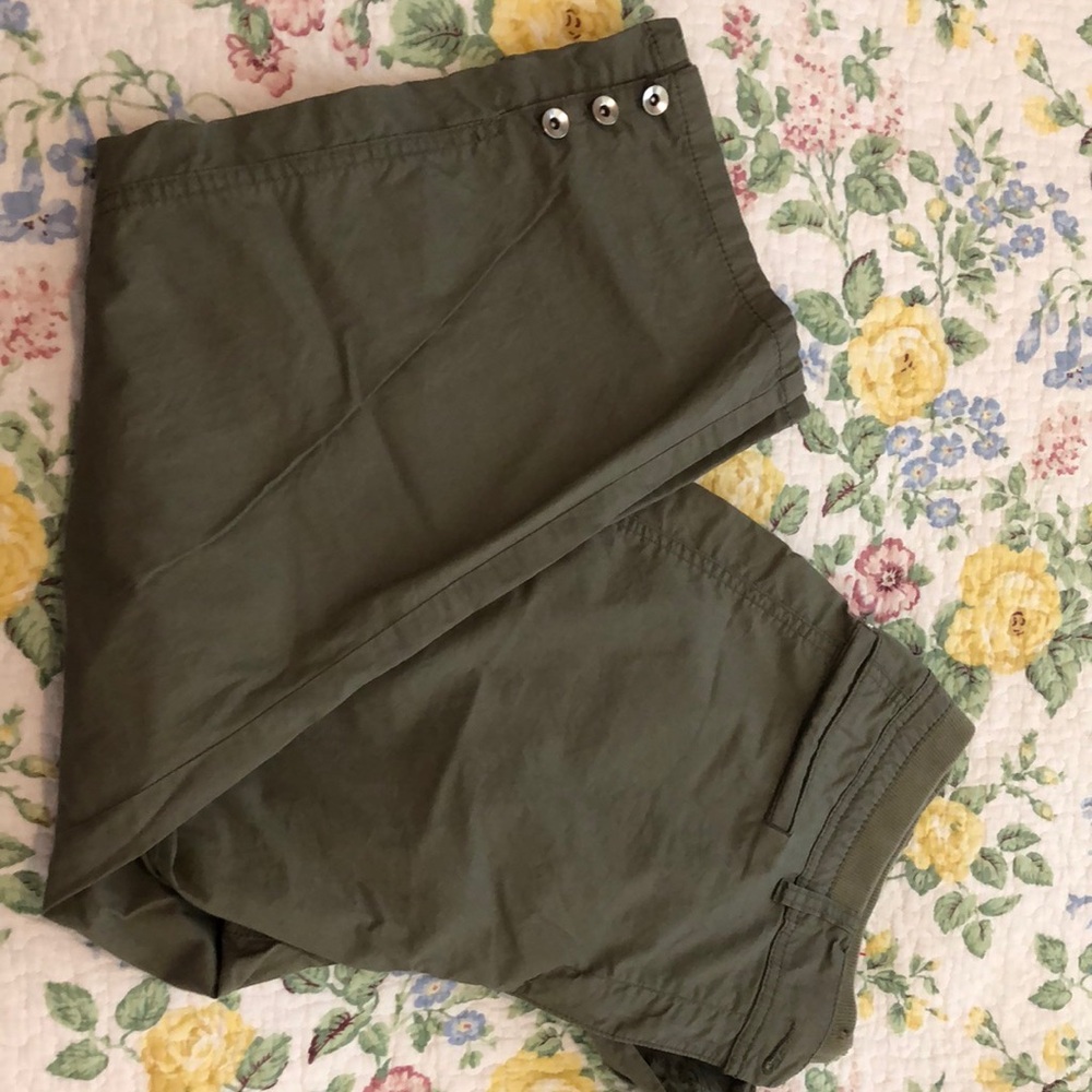 Chico’s Olive Drab Capris
